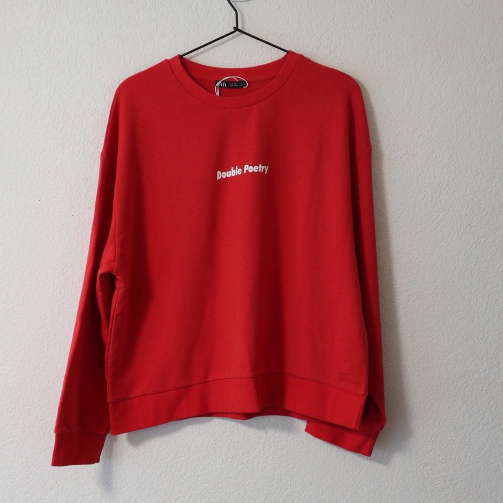 Red Graphic Top - Picture 2 of 6